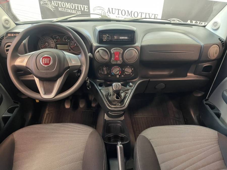 FIAT - DOBLÓ - 2014/2015 - Branca - R$ 52.900,00