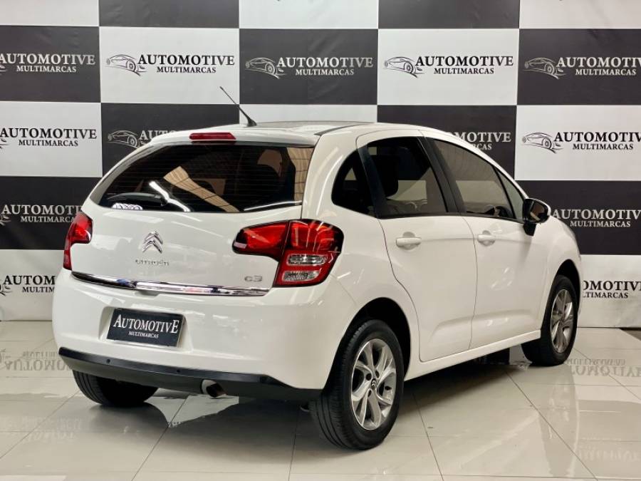 CITROËN - C3 - 2015/2016 - Branca - R$ 43.900,00