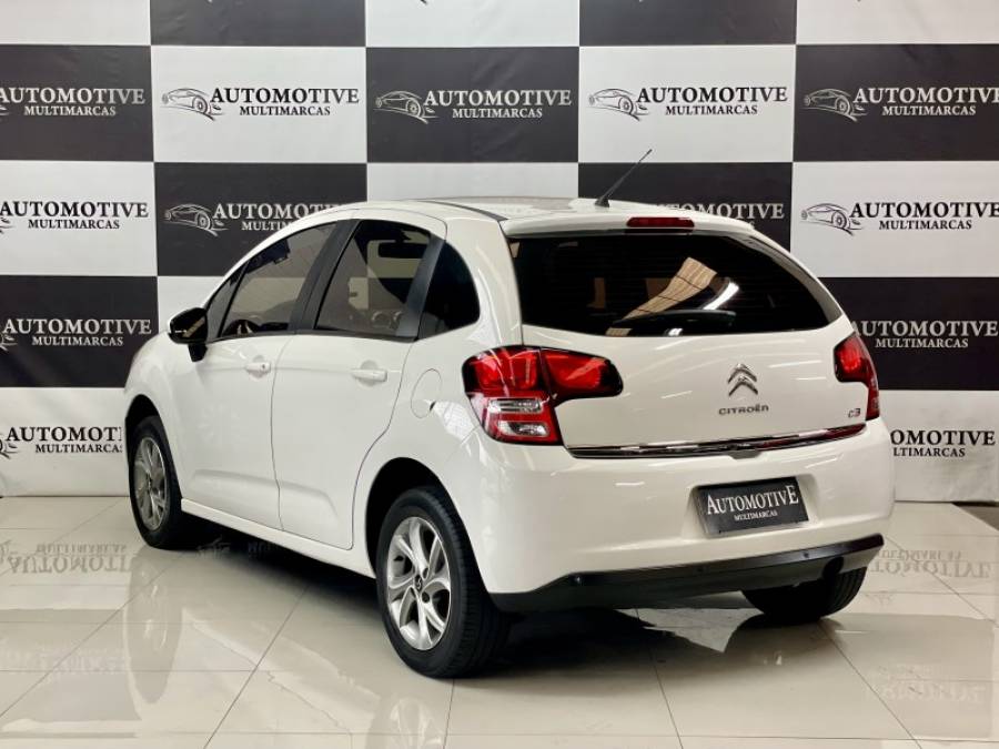 CITROËN - C3 - 2015/2016 - Branca - R$ 43.900,00