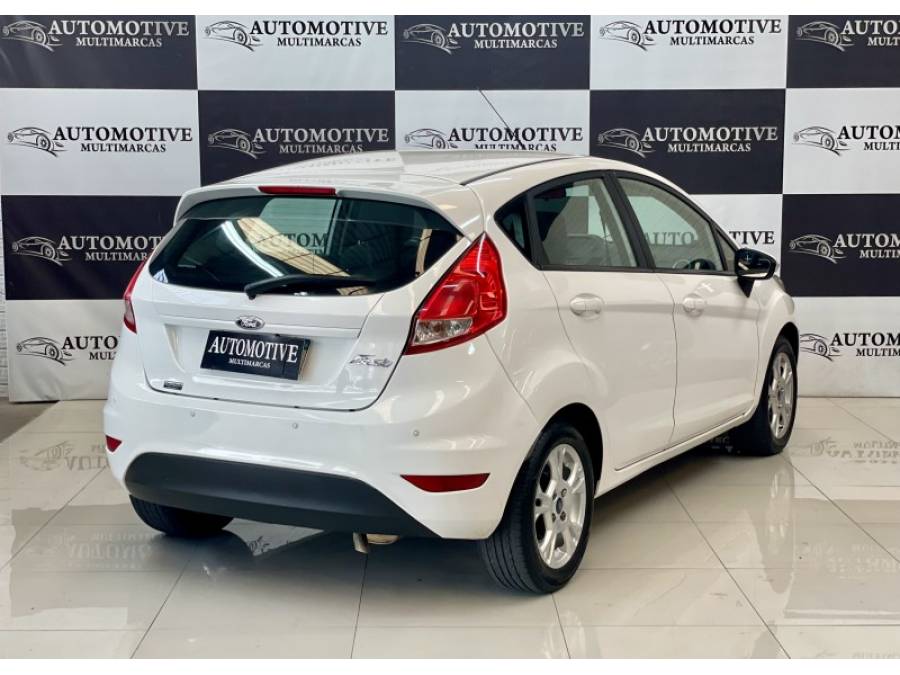 FORD - FIESTA - 2014/2014 - Branca - R$ 42.900,00