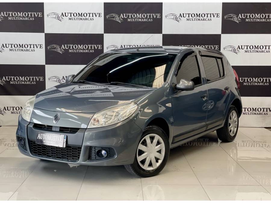 RENAULT - SANDERO - 2013/2013 - Prata - R$ 33.900,00