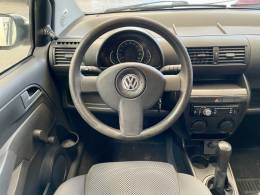 VOLKSWAGEN - FOX - 2009/2010 - Prata - R$ 26.900,00