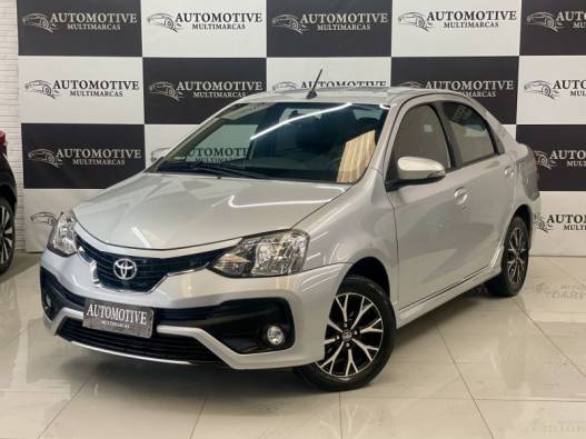 TOYOTA - ETIOS - 2018/2018 - Prata - R$ 67.800,00