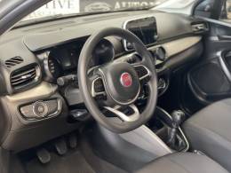 FIAT - ARGO - 2017/2018 - Prata - R$ 57.900,00