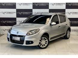 RENAULT - SANDERO - 2013/2014 - Prata - R$ 33.900,00