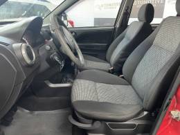 FORD - ECOSPORT - 2010/2011 - Vermelha - R$ 38.900,00