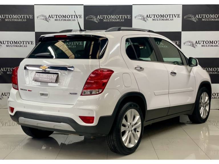 CHEVROLET - TRACKER - 2018/2018 - Branca - R$ 89.900,00