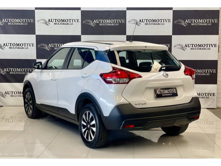 NISSAN - KICKS - 2020/2021 - Branca - R$ 88.900,00