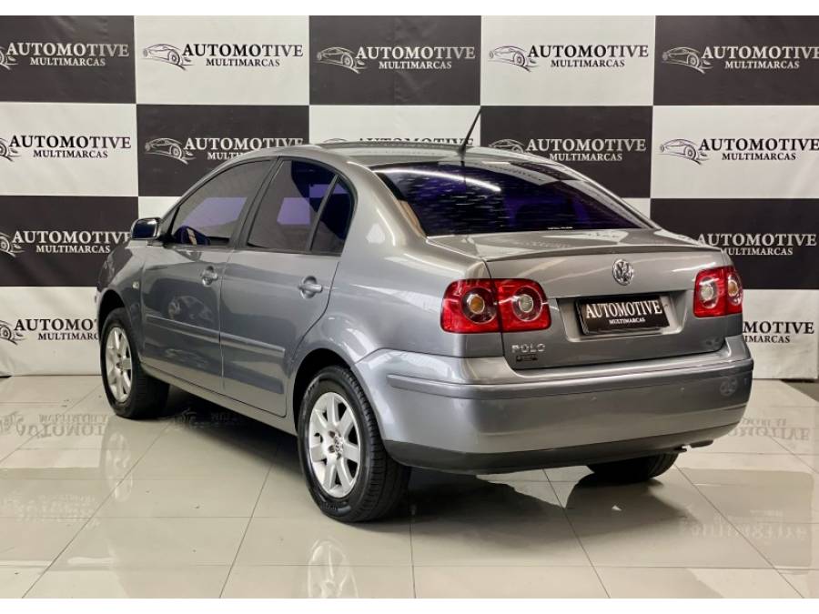 VOLKSWAGEN - POLO SEDAN - 2008/2008 - Cinza - R$ 30.900,00