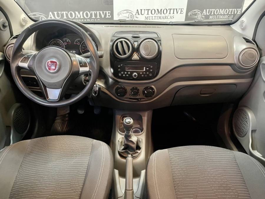 FIAT - PALIO - 2013/2014 - Preta - R$ 38.800,00