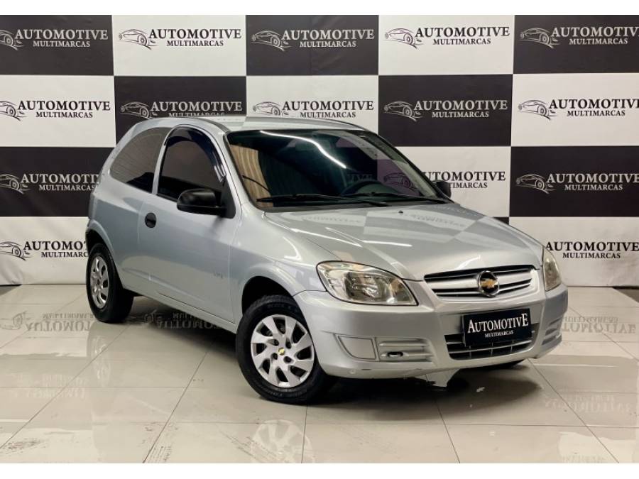 CHEVROLET - CELTA - 2008/2008 - Prata - R$ 17.900,00