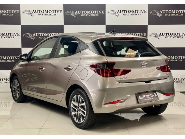 HYUNDAI - HB20 - 2022/2022 - Cinza - R$ 72.900,00