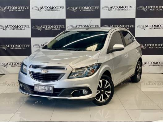 CHEVROLET - ONIX - 2014/2015 - Prata - R$ 55.900,00