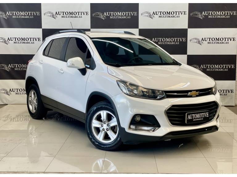 CHEVROLET - TRACKER - 2018/2018 - Branca - R$ 78.900,00