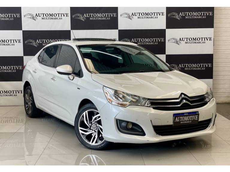 CITROËN - C4 LOUNGE - 2015/2015 - Branca - R$ 54.900,00