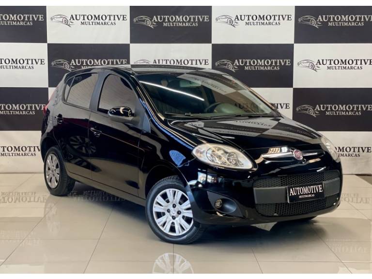 FIAT - PALIO - 2013/2014 - Preta - R$ 38.900,00