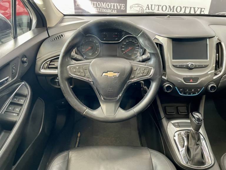 CHEVROLET - CRUZE - 2017/2017 - Vinho - R$ 82.900,00