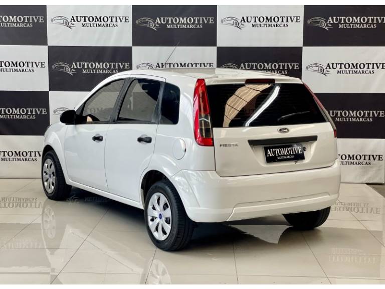 FORD - FIESTA - 2013/2013 - Branca - R$ 31.900,00