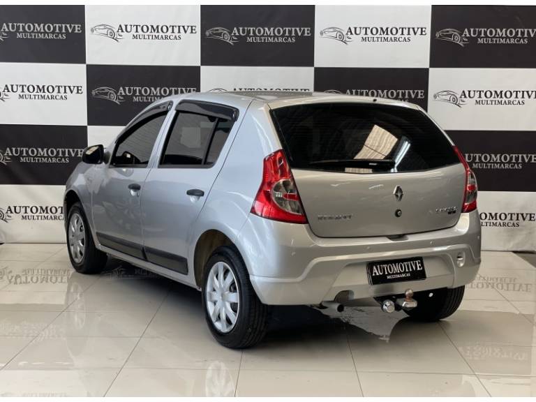 RENAULT - SANDERO - 2010/2011 - Prata - R$ 29.900,00