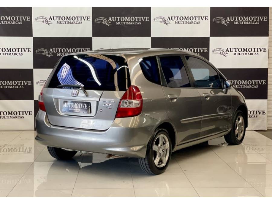 HONDA - FIT - 2007/2008 - Cinza - R$ 35.900,00