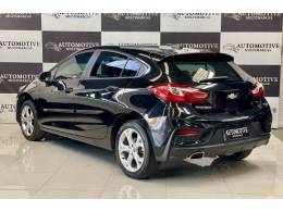 CHEVROLET - CRUZE - 2021/2022 - Preta - R$ 105.900,00