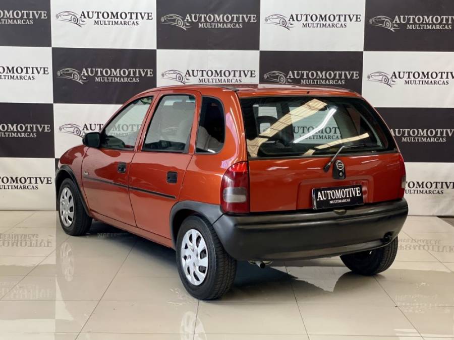 CHEVROLET - CORSA - 1996/1997 - Laranja - R$ 14.900,00