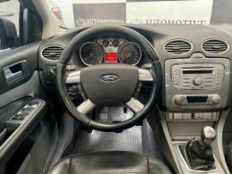 FORD - FOCUS - 2011/2012 - Cinza - R$ 52.900,00