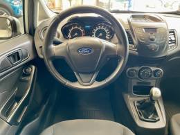 FORD - FIESTA - 2013/2014 - Prata - R$ 41.900,00