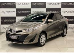 TOYOTA - YARIS - 2020/2020 - Bege - R$ 81.900,00