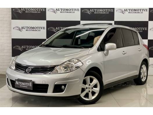 NISSAN - TIIDA - 2010/2011 - Prata - R$ 38.900,00