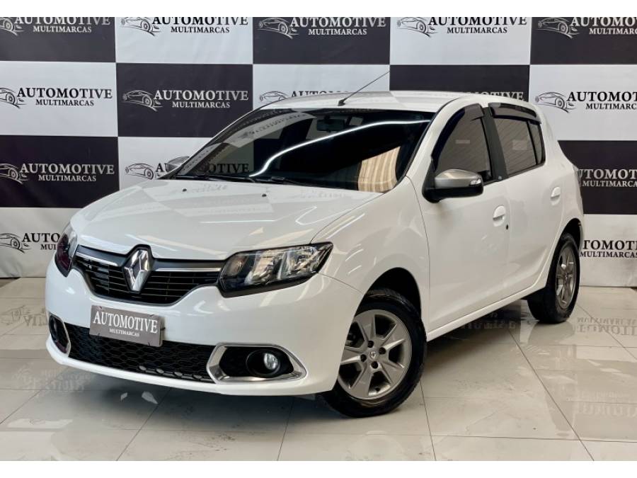 RENAULT - SANDERO - 2018/2018 - Branca - R$ 46.900,00