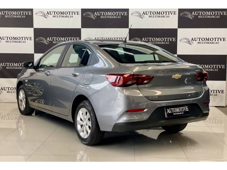 CHEVROLET - ONIX - 2021/2021 - Cinza - R$ 76.900,00