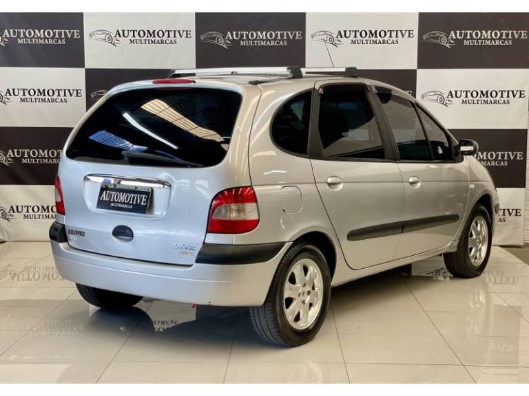 RENAULT - SCÉNIC - 2009/2010 - Prata - R$ 24.900,00