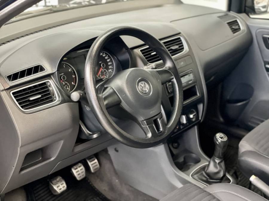 VOLKSWAGEN - CROSSFOX - 2011/2012 - Azul - R$ 43.900,00