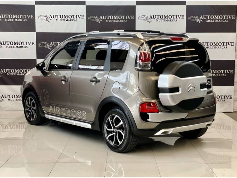 CITROËN - AIRCROSS - 2010/2011 - Cinza - R$ 34.900,00