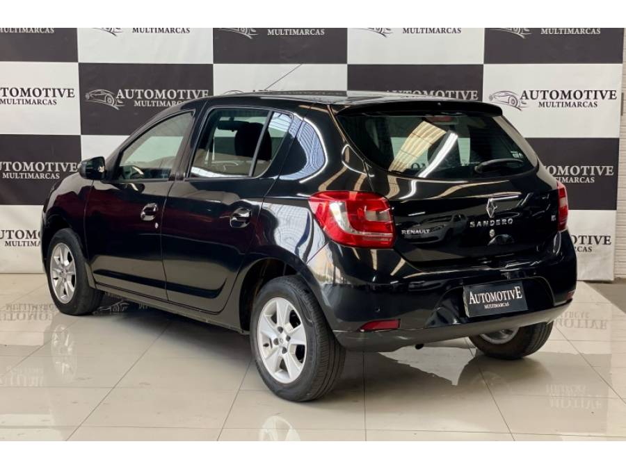 RENAULT - SANDERO - 2015/2015 - Preta - R$ 44.900,00