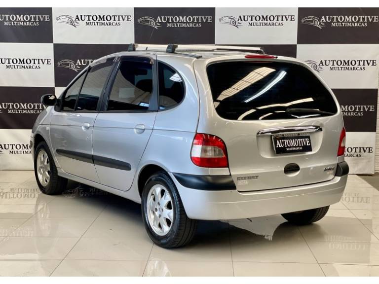 RENAULT - SCÉNIC - 2009/2010 - Prata - R$ 24.900,00