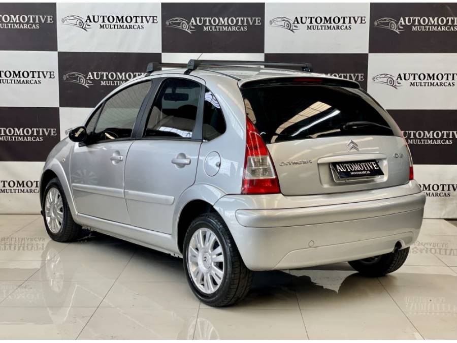 CITROËN - C3 - 2010/2011 - Prata - R$ 24.900,00