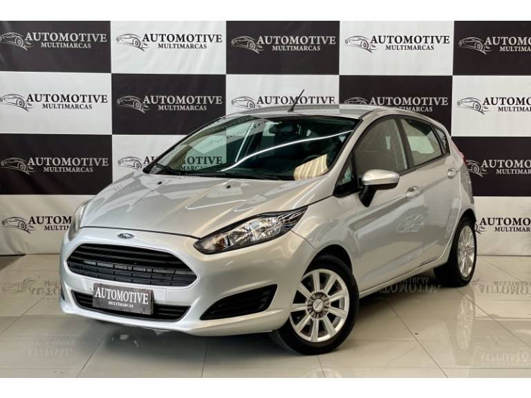 FORD - FIESTA - 2013/2014 - Prata - R$ 41.900,00