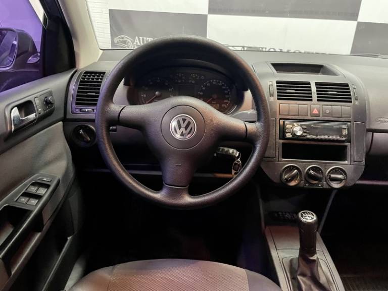 VOLKSWAGEN - POLO SEDAN - 2008/2008 - Cinza - R$ 30.900,00