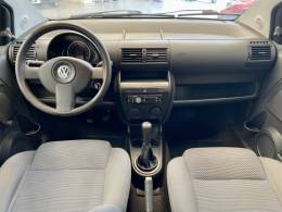 VOLKSWAGEN - FOX - 2009/2010 - Prata - R$ 26.900,00