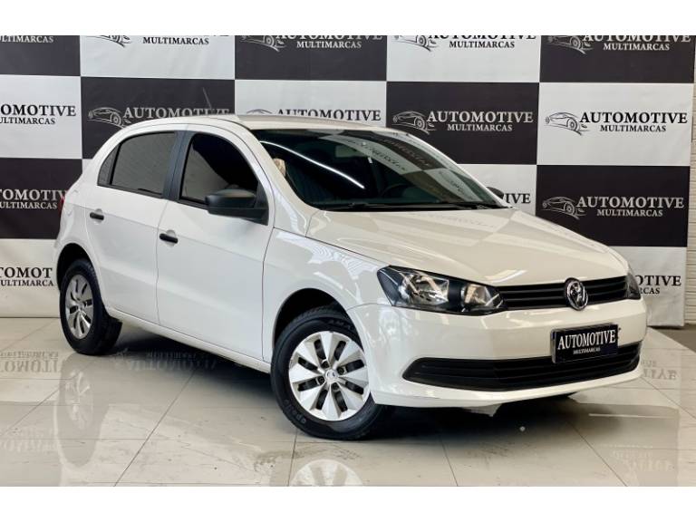 VOLKSWAGEN - GOL - 2014/2015 - Branca - R$ 37.900,00