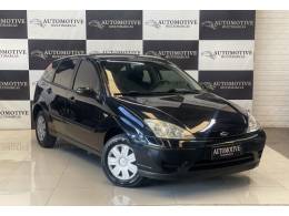 FORD - FOCUS - 2007/2008 - Preta - R$ 25.900,00