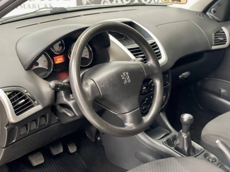 PEUGEOT - 207 - 2012/2013 - Branca - R$ 24.900,00