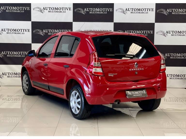 RENAULT - SANDERO - 2011/2012 - Vermelha - R$ 29.900,00