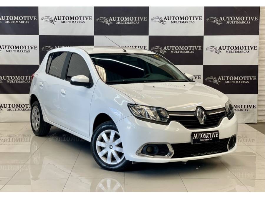 RENAULT - SANDERO - 2016/2017 - Branca - R$ 41.900,00