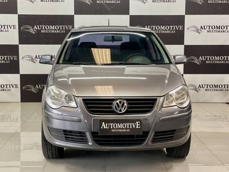 VOLKSWAGEN - POLO SEDAN - 2008/2008 - Cinza - R$ 30.900,00