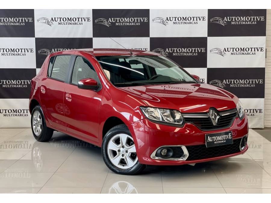 RENAULT - SANDERO - 2014/2015 - Vermelha - R$ 43.900,00