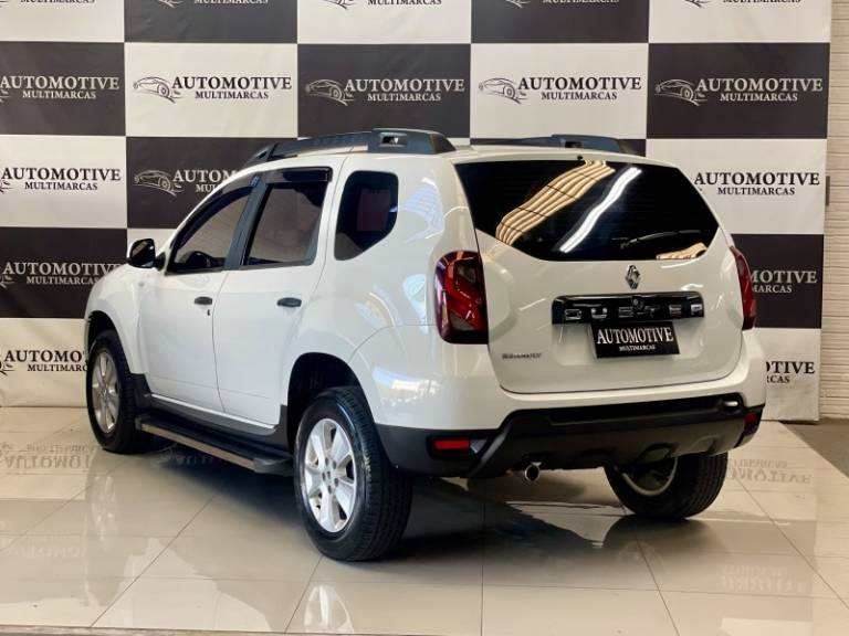 RENAULT - DUSTER - 2015/2016 - Branca - R$ 62.900,00