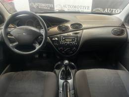 FORD - FOCUS - 2007/2008 - Preta - R$ 25.900,00